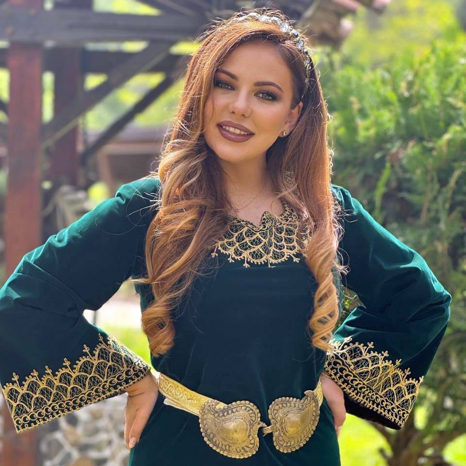  Светла Дукатева 